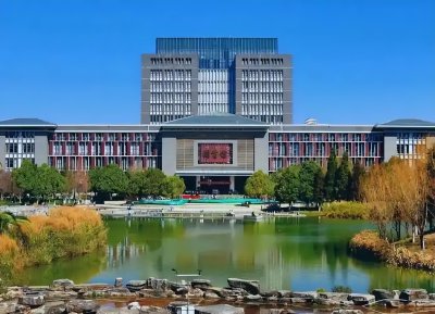 2025 云南公办二本压线大学