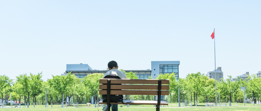 2025云南公费师范生招生出炉！最低511分可报，定向地区差异大