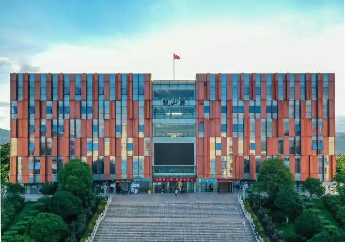 2026高考生必看!云南公办专科名单及报考指南