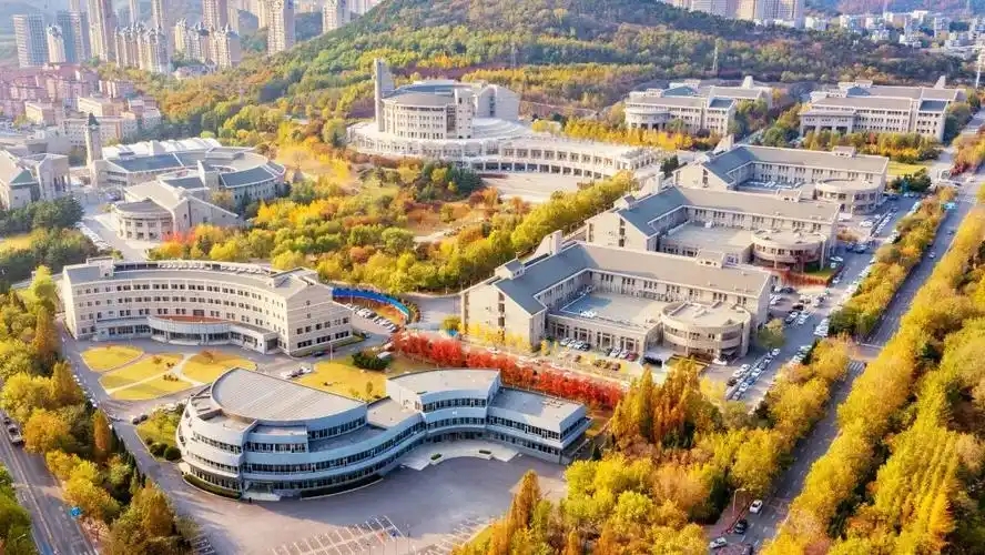 大连市本科大学最低分数线：2026高考多少分能上？