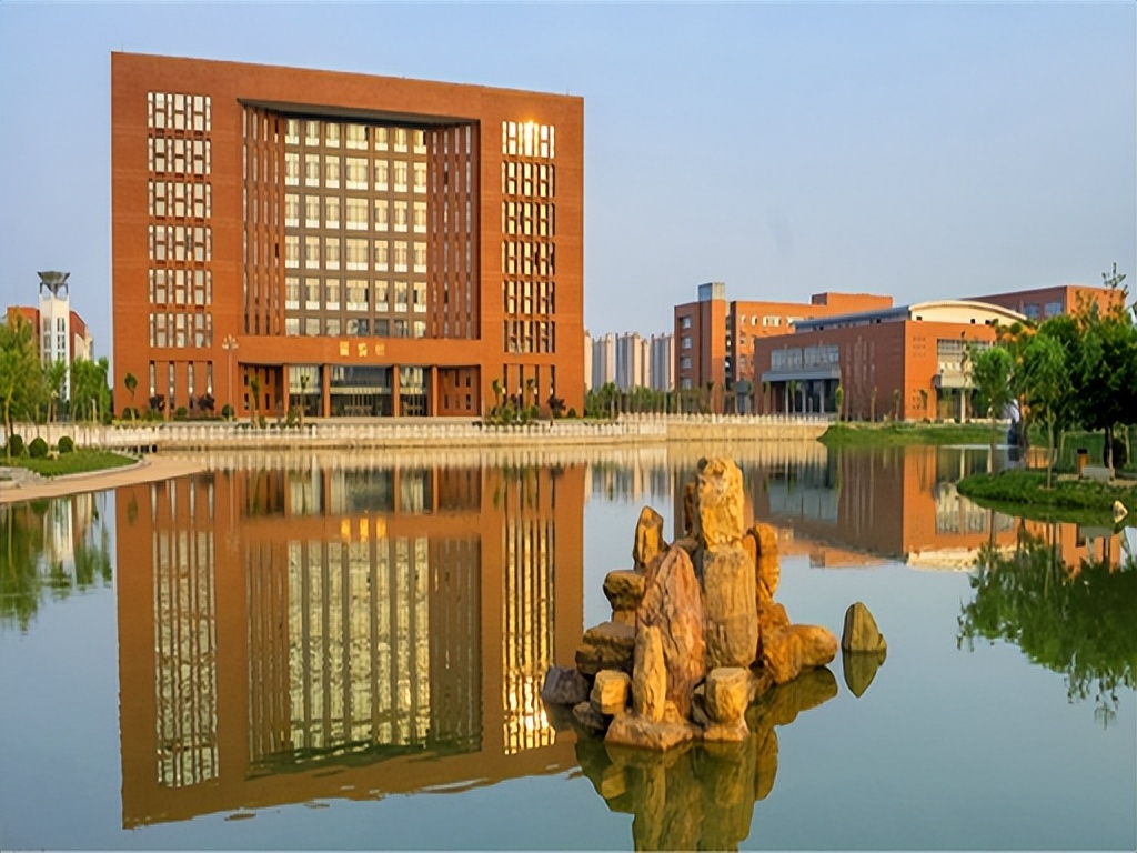 2026 河南公办二本大学最新完整名单 省内考生收藏