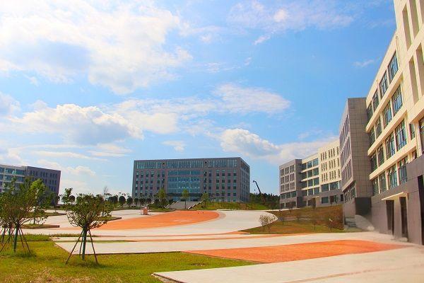 中国药科大学2024年在广东录取分数线、对应位次（附近几年最低录取分数线及位次排名）